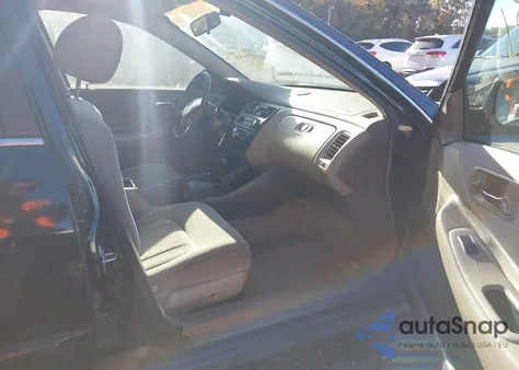 1999 Honda Accord Lx from USA, damaged, VIN 1HGCG5642XA154621